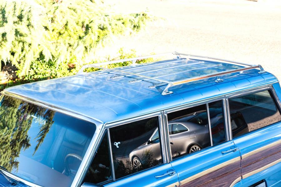 Детали экстерьера Jeep Grand Wagoneer LS1 V8 1984 года  (фото 22 из 179)
